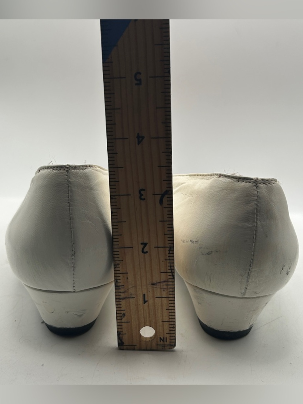 YSL Cap Toe Pumps Leather Vintage Shoes Womans 10 Black White Old Money - Picture 10 of 15